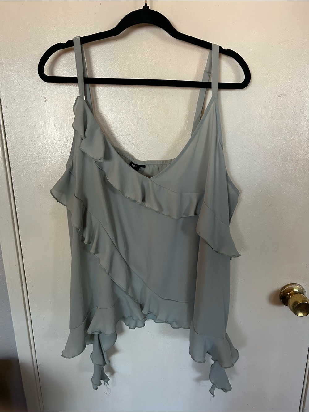torrid Light Gray Ruffle Cami Tank Top